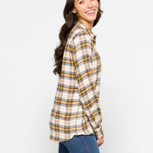 Mello Day | Amarah Plaid Button-Up Women's Top